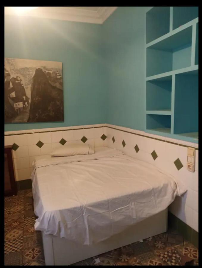 לינה וארוחת בוקר גאנדיה Casa Artistica מראה חיצוני תמונה