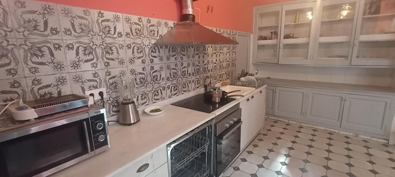 לינה וארוחת בוקר גאנדיה Casa Artistica מראה חיצוני תמונה