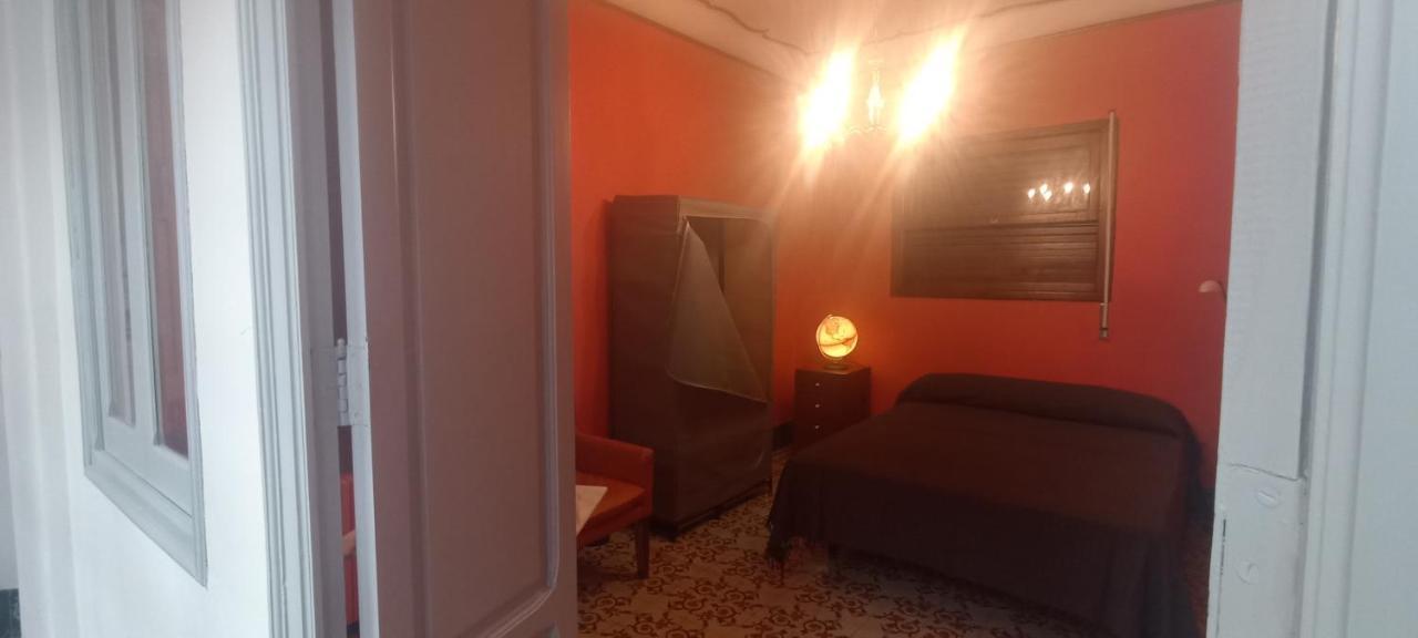 לינה וארוחת בוקר גאנדיה Casa Artistica מראה חיצוני תמונה